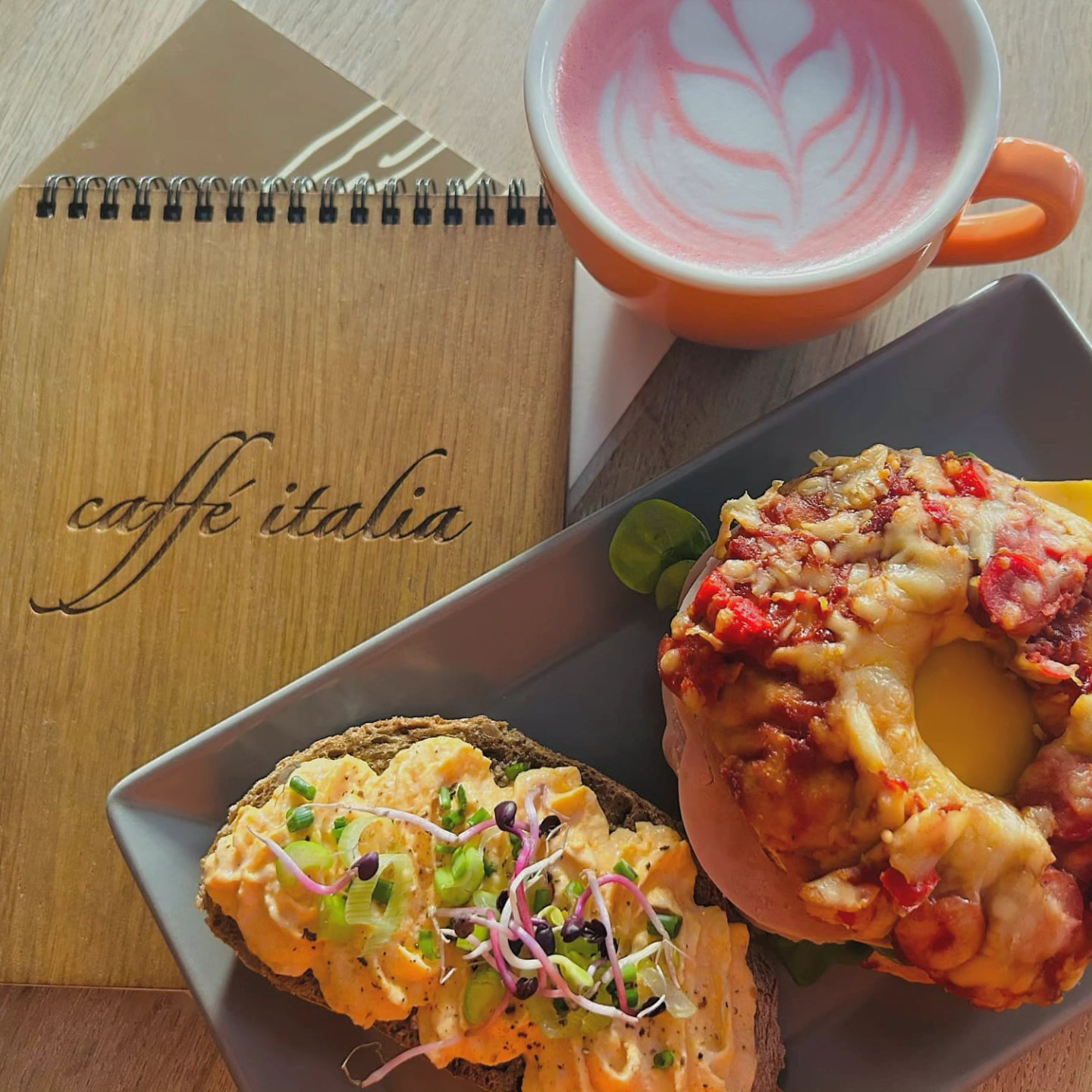 Caffè Italia, parmezán a olivy