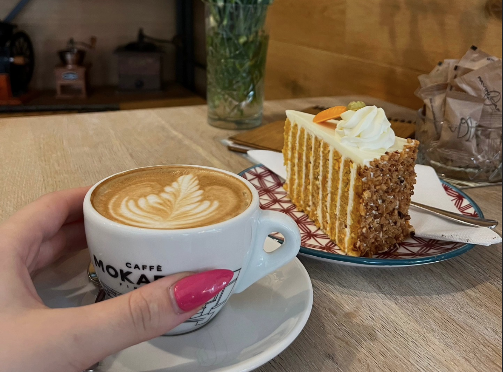 Caffè Italia, latte art